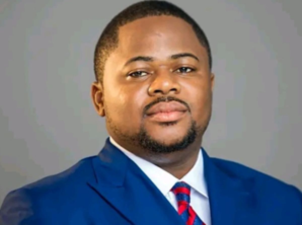 Franc-parler devant Macron et efforts de paix, RDC : Patrick Eshiba Kasemwana félicite et encourage Félix Tshisekedi
