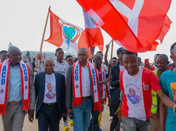 Cap vers les échéances électorales, Primature : Isaac Bakajika invite la population du Kasaï Central à s'enrôler massivement
