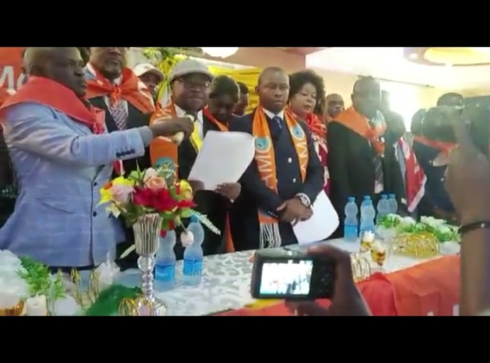 Présidentielle 2023, AMC : Fabrice David Kolomata présente la candidature de Félix Tshisekedi à Lubumbashi