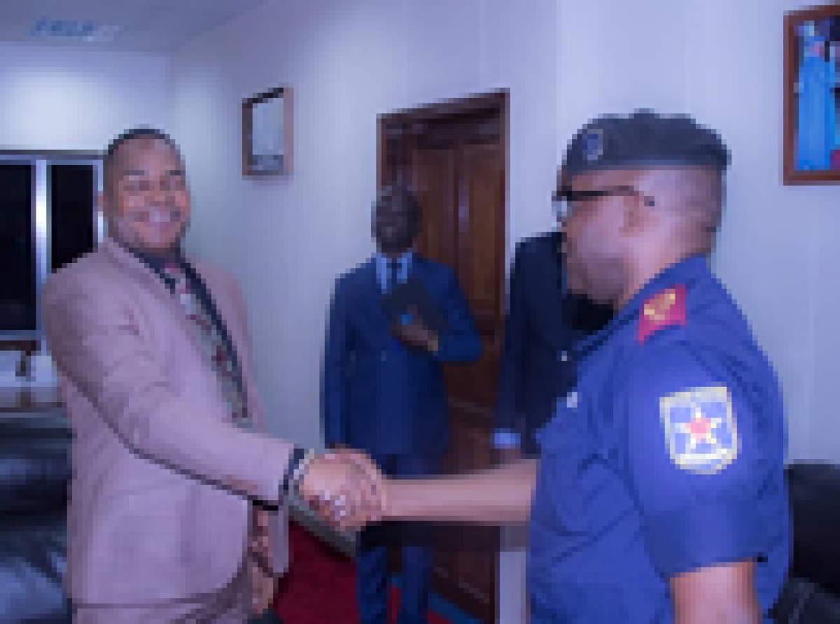 Cour Constitutionnelle –Police Nationale Congolaise : Le Général Benjamin Alongabony chez Dieudonné Kamuleta