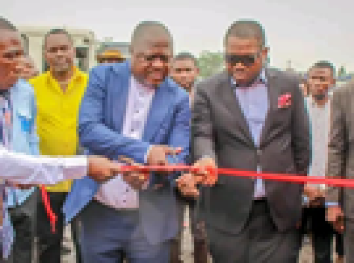 TRANSCO : Cyprien Mbere inaugure officiellement la cantine sociale