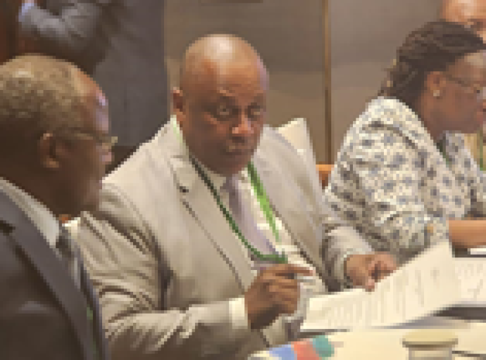 Après sa désignation à la tête du Conseil d’administration d’ACB : Mbungani plaide la cause de l’Afrique à la 49èmeAssemblée générale du Conseil du Fonds Mondial au Vietnam !