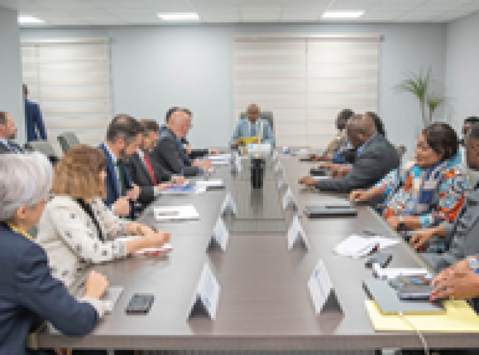 Observation internationale des élections de décembre 2023, CENI : Denis Kadima échange avec une mission exploratoire de l'Union européenne