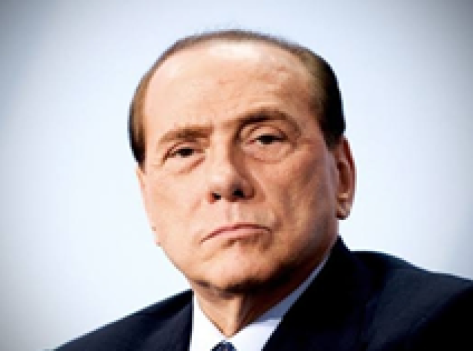 Italie : Silvio Berlusconi tire sa révérence !