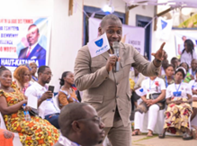 RDC : Guy Loando renforce l'idéologie social-libérale d’AREP
