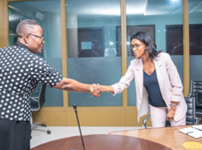 Mines : Antoinette N’samba et l’entreprise Congo Gold entame des discutions
