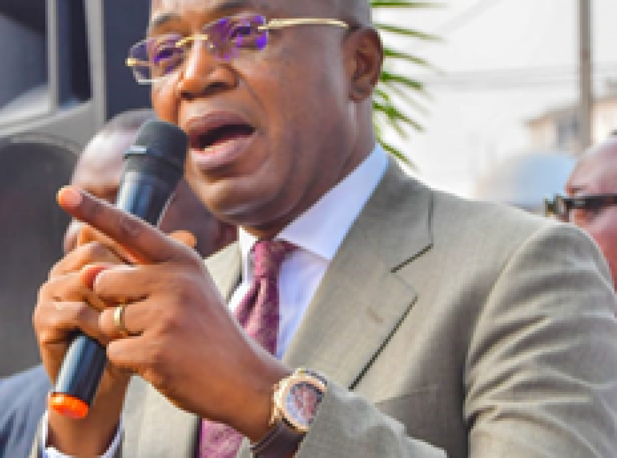 Kinshasa : Près de 3.000 Chefs des rues derrière Gentiny Ngobila et Félix Tshisekedi !