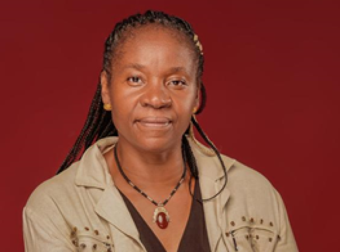RDC : Marie-Claire Mutanda appelle les étudiants à s’approprier l’ouvrage de ‘’holocauste au Congo’’ de Charles Onana
