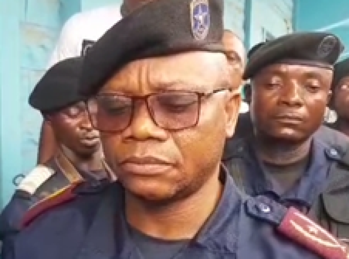 Nouveau Commissaire divisionnaire, PNC/Kinshasa : le Général Blaise Kilimbalimba appelle à la confiance et rassure la population