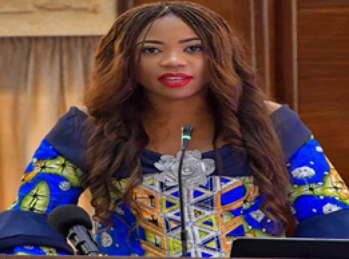 En présence du Premier Ministre, FENEC 2023 : Stéphanie Mbombo appelle à une synergie d’efforts pour la promotion du secteur privé congolais