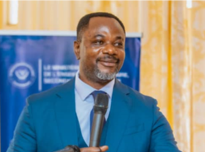 Mbuela IV: Tony Mwaba Kazadi ouvre les travaux de la Commission paritaire Gouvernement-Banc syndical