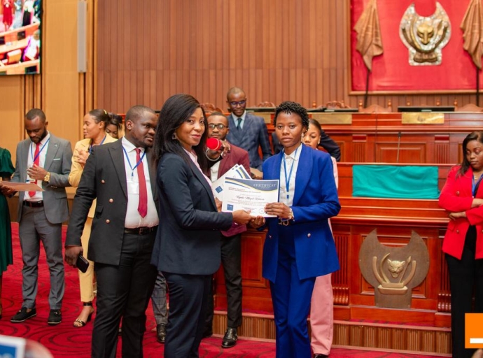 Finances et développement durable, RDC : Esther Misheng met en lumière la nécessité d’un forum économique qui table sur de bonnes relations diplomatiques