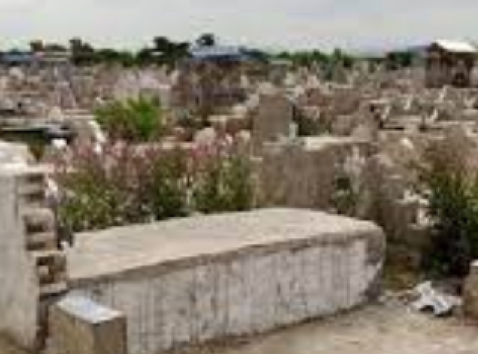 1er août : les morts l’avant-midi et les parents l’après-midi