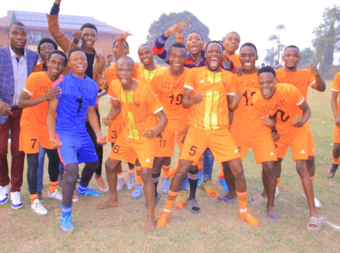 Battant en finale le Bac 2 Polytechnique aux tirs aux buts, Kindu : la préparatoire remporte le Championnat Interfacultaire Mapon