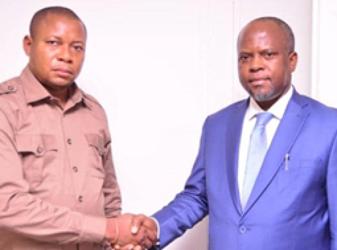 Problématique des infrastructures routières dans la Lomami : Le Gouverneur Nathan Ilunga à Kinshasa pour des plaidoyers auprès de l’Office des Routes