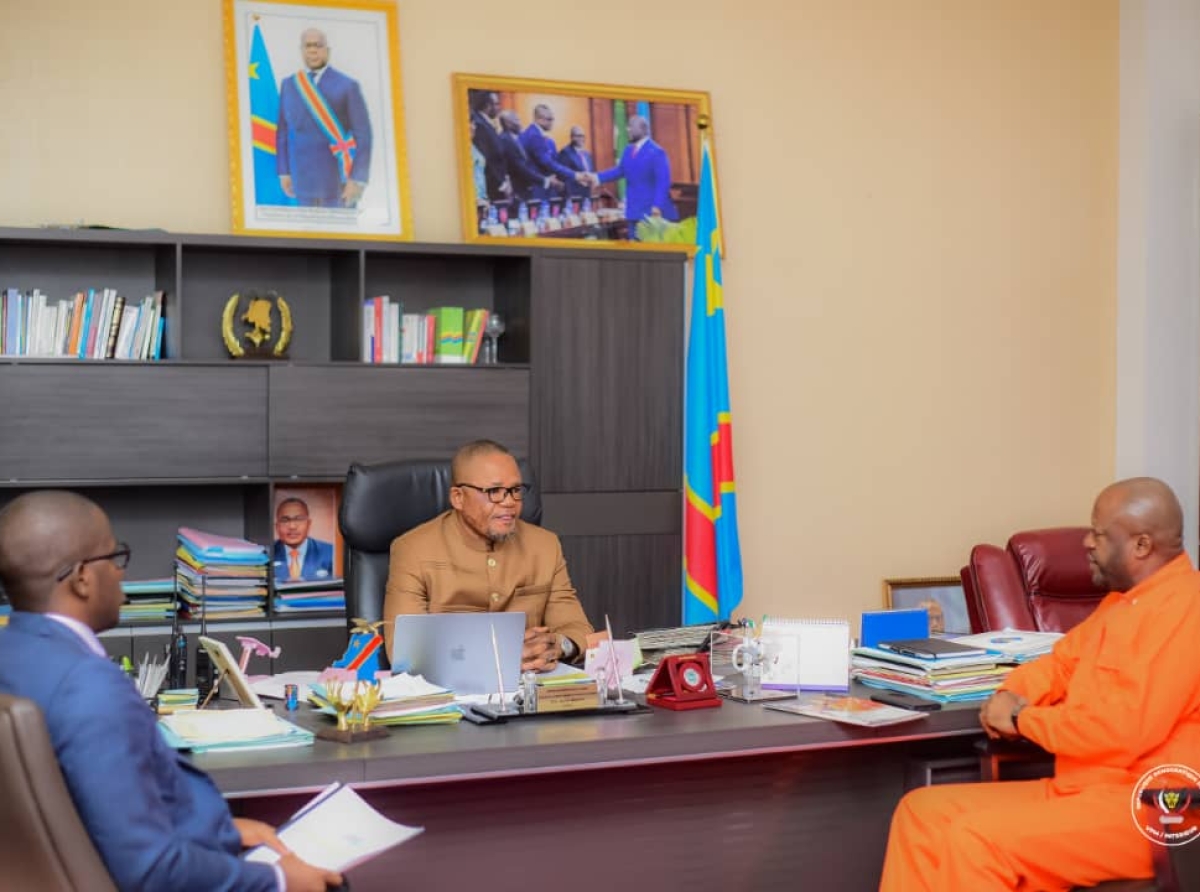 Incendies à répétition à Kinshasa , Adolphe Ndombasi propose la création d'un corps des sapeurs pompiers et une école appropriée
