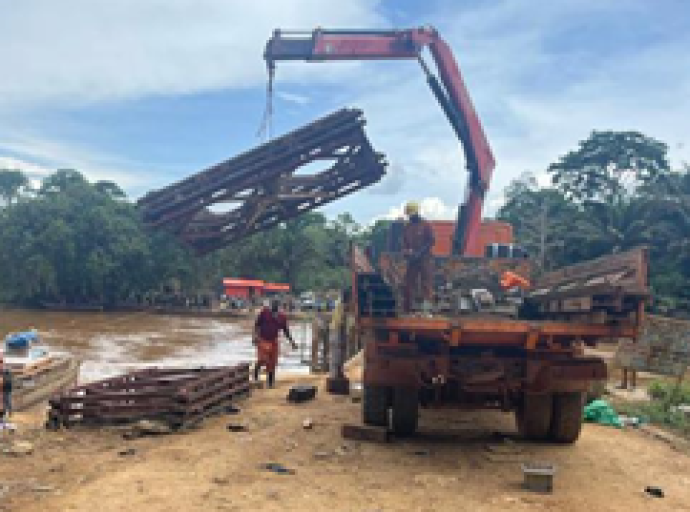 Réseau routier reliant Nord-Kivu et Ituri, RDC : l'Office des Routes à l'œuvre dans la construction du pont Ituri 2 reliant Beni et Mambasa !