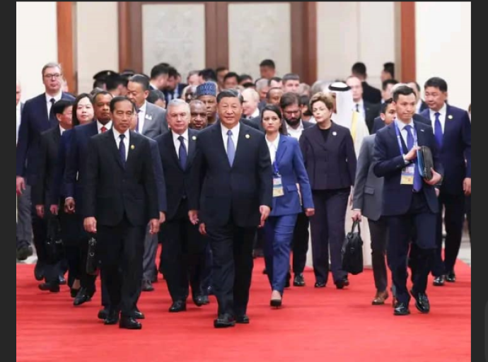 10 ans de l'initiative la Ceinture et la RouteLa Chine met le cap sur huit nouvelles mesures visant à accélérer le développement partagé de l'humanité