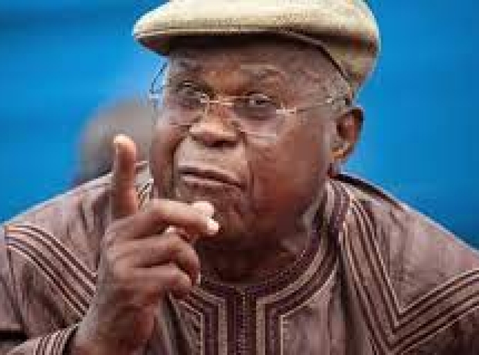 RDC : Isidore Kwandja rend hommage à Etienne Tshisekedi !