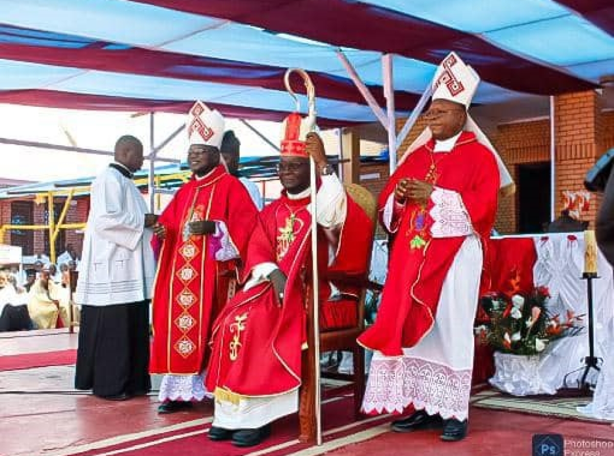 Kasaï Central : Intronisé nouvel archevêque de Kananga, Félicien Ntambwe Kasembe dévoile les trois défis de sa charge épiscopale