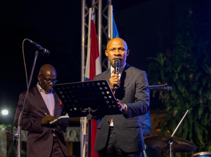 Lutte contre l’agression rwandaise, RDC : Patrick Muyaya salue l’engagement du Royaume des Pays-Bas
