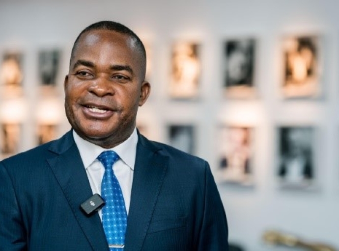 Conseil Supérieur de la Magistrature : Dieudonné Kamuleta dépose les prévisions budgétaires sur la table de Judith Suminwa