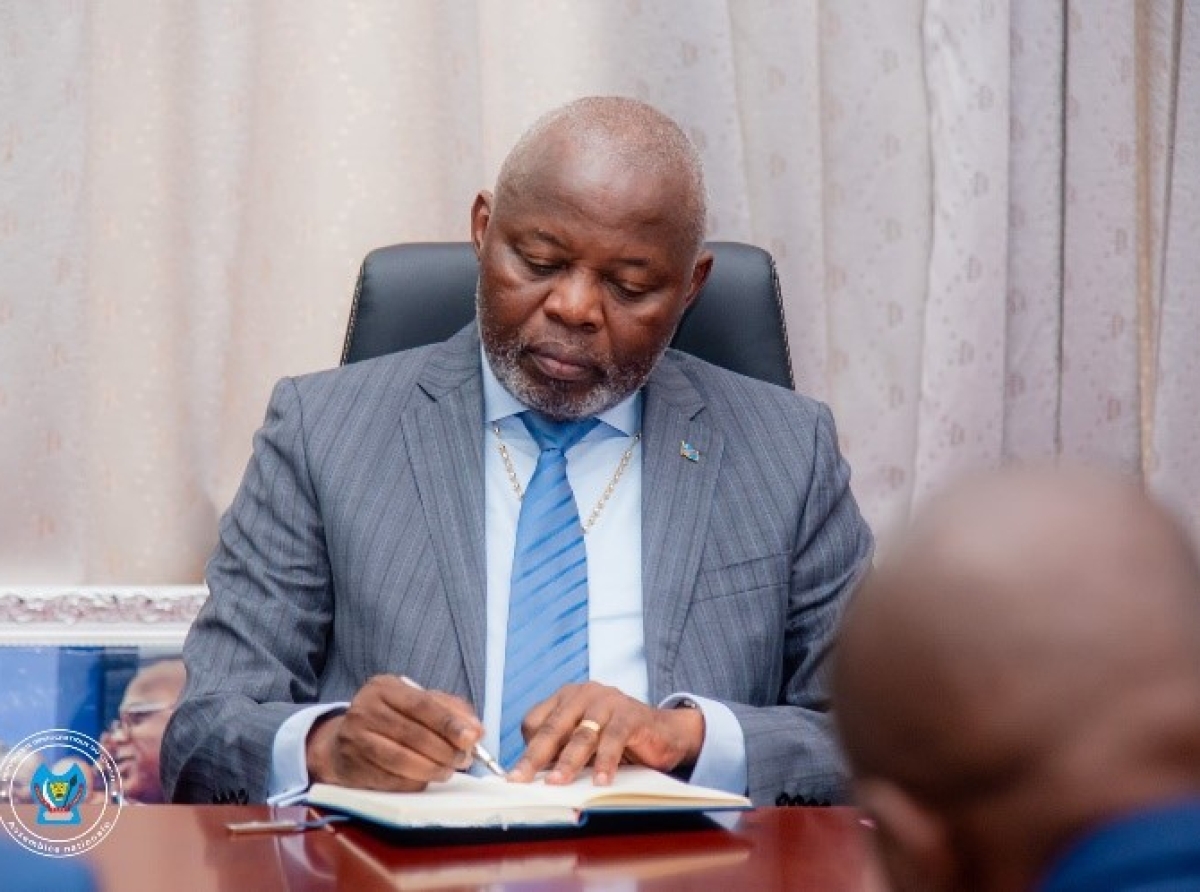 Devant Vital Kamerhe, Kinshasa : l'APROPHACO plaide pour la suspension de la mesure de fermeture des pharmacies privés des propriétaires non pharmaciens