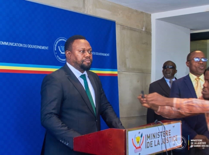 Vivement la réforme, Constitution : Samuel Mbemba obtient le feu vert de la jeunesse estudiantine de la RDC !