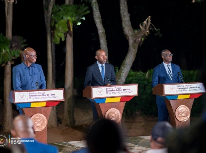 Dans la suite de la mission d'itinérance de Félix Tshisekedi, Kasaï Oriental : Jean Paul Mbwebwe salue les efforts du Chef de l’Etat pour le développement de sa province
