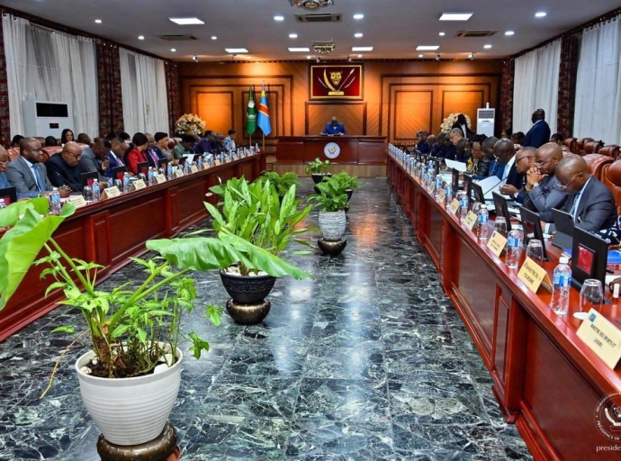 Situation sécuritaire et humanitaire à Goma, Félix Tshisekedi échange avec les élus du Nord et du Sud-Kivu