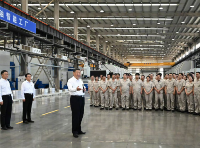 Xi Jinping appelle à une industrie manufacturière plus forte pour faire avancer la modernisation chinoise