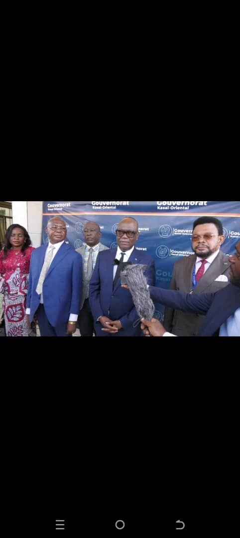 RVA S.A : Tryphon Kin-kiey Mulumba affiche une grande détermination pour la modernisation des aéroports en RDC !