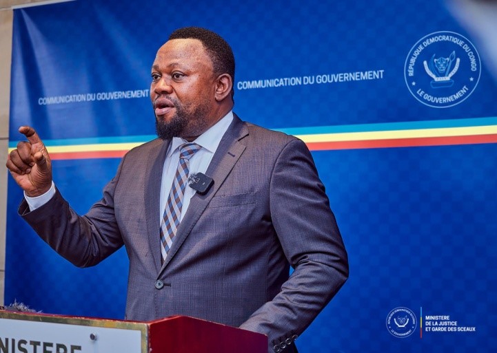 Accusé d’usurper la qualité d’avocat , RDC : Samuel Mbemba met fin à toute confusion !