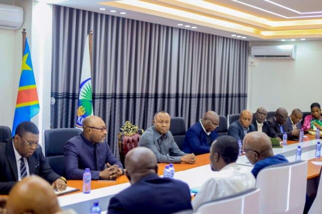 Suite à l’annonce d’une grève générale, Kinshasa : l'exécutif provincial débloque trois mois de salaires pour apaiser la grogne des fonctionnaires
