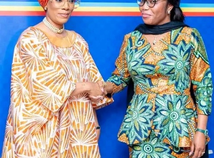 Remise-reprise au Gouvernement Suminwa II, Affaires Foncières : Acacia Bandubola passe le bâton de commandement à O'Neige N'sele