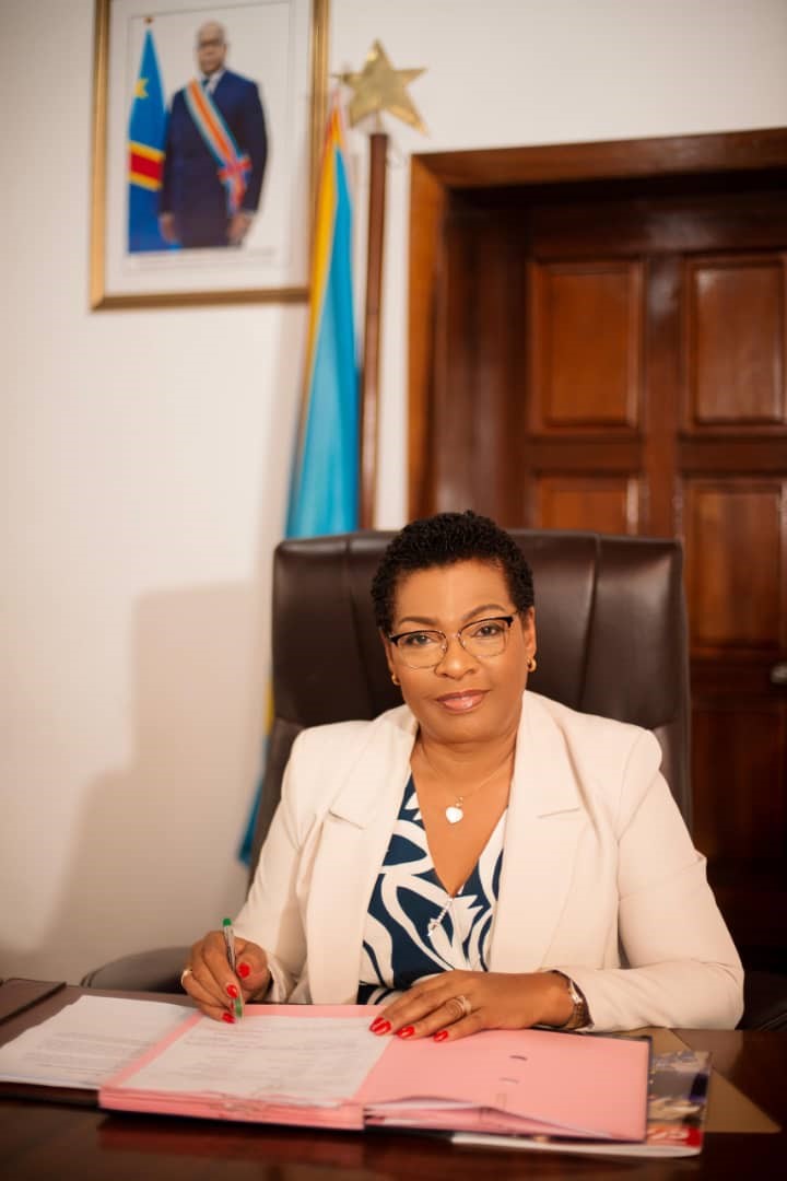 Gilbert Kabanda s’en va la tête haute, ESURS-IT : Marie-Thérèse Sombo prend l'engagement d'œuvrer pour la consolidation des acquis et la mise en route de nouvelles ambitions