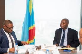 Adhésion confirmée des Régies financières à sa vision, Budget : Adolphe Muzito passe aux actions !
