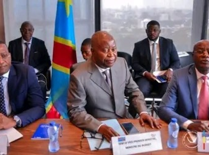 RDC : Adolphe Muzito rassure les partenaires techniques et financiers sur la rigueur et la transparence budgétaire