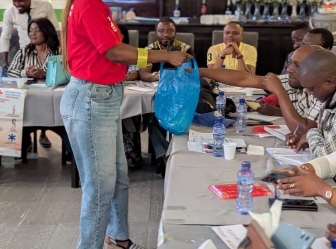 Rideaux sur l’atelier de renforcement des capacités tenu à Kinshasa : Le Club de Journalistes Amis de la Croix-Rouge de la RDC outillé sur la couverture médiatique des problématiques humanitaires