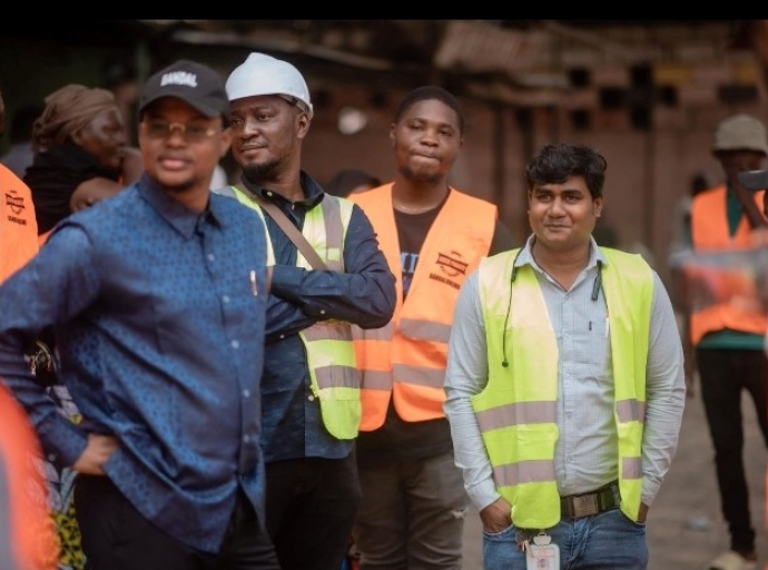 Début effectif des travaux sur l’avenue Assolongo, Kinshasa : Jared Phanzu déterminé à réussir le pari de la réhabilitation des routes secondaires à Bandalungwa !