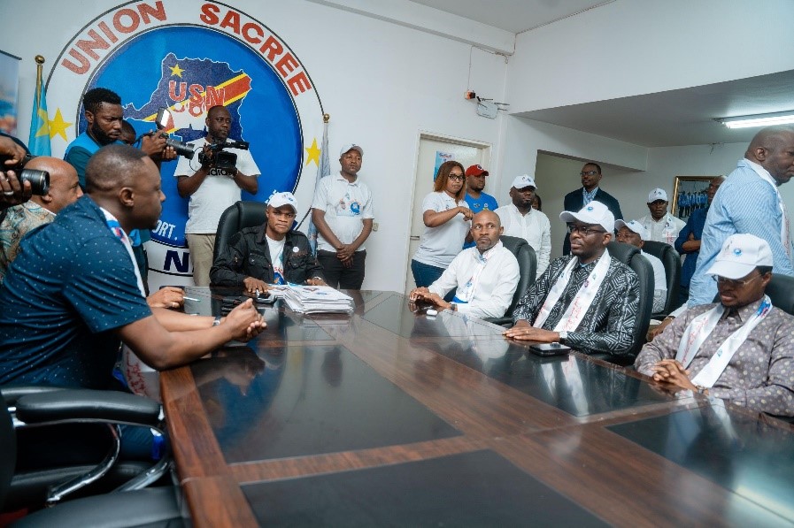 Loyauté à Félix Tshisekedi et à la Nation congolaise, Union Sacrée : Muyaya, Sakombi, Tshikuma et Lwamba renouvellent leur engagement !