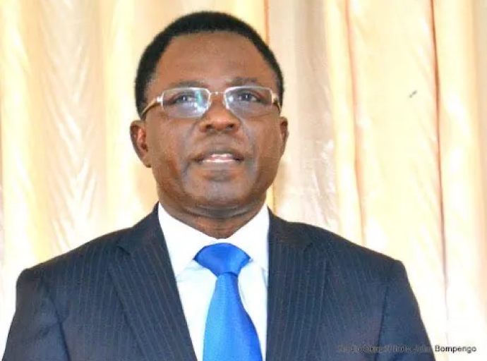 De retour du conclave de Naïrobi : Théophile Mbemba interpellé à sa descente de l’avion à Ndjili