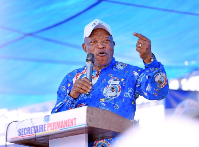 Formation politique chère au Professeur Jacques Djoli, Kinshasa : les Bâtisseurs du Congo en première ligne du rassemblement de l’Union Sacrée de la Nation !