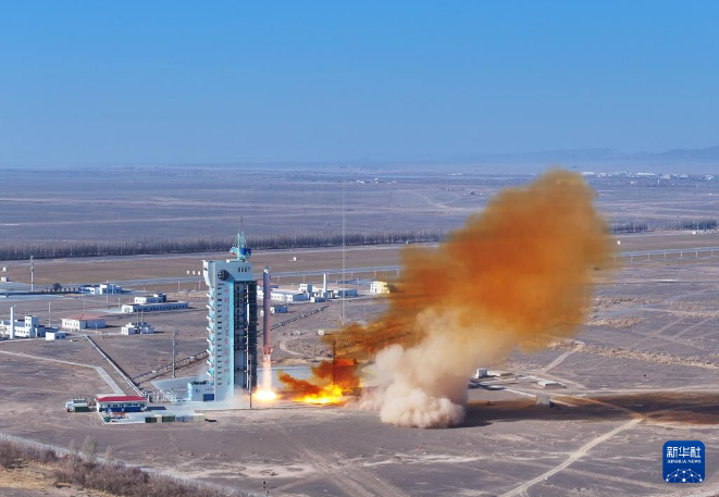 Les étoiles éclairent la coopération sino-algérienne, mutualisme et gagnant-gagnant-Lancement réussi par la Chine du satellite de télédétection Algérie-3B