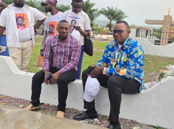 Note de protestation et d'indignation solennelle contre le service de protocole des funérailles de Roland Lumumba Okito, Président de la Fondation Lumumba et alerte aux Communistes Congolais