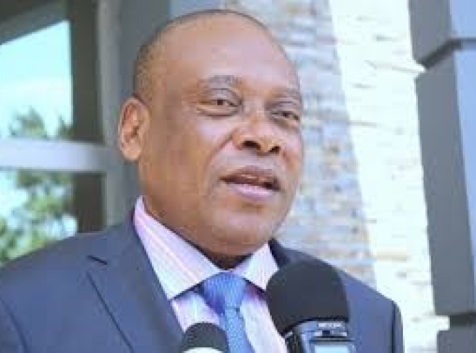 Dialogue : une demande assortie de conditions