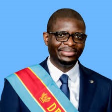 Haut-Katanga : Eric Tshikuma exige des clarifications de la DGDA sur une présumée fraude douanière dans le secteur pétrolier